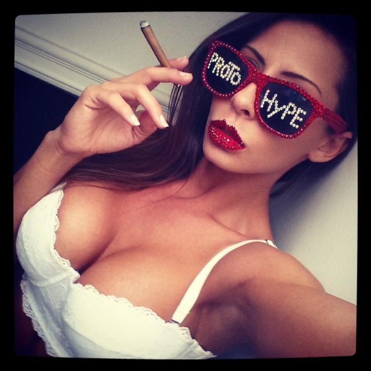 Medison Ivy Cleopatra