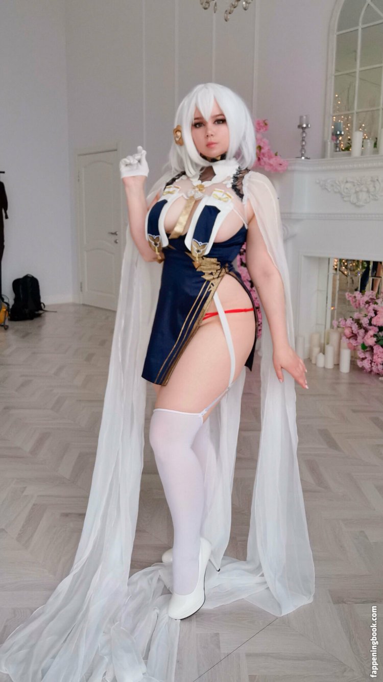 Cosplay Sirius Azur Lane