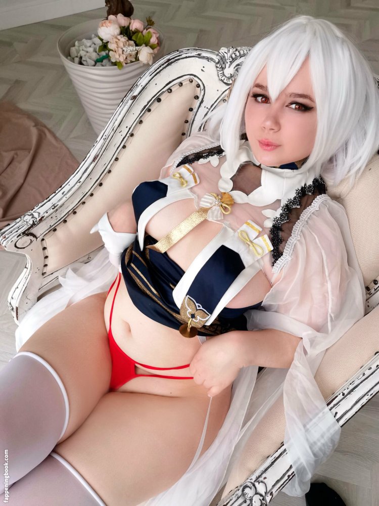 Naked cosplay