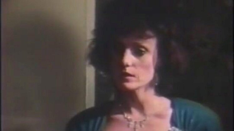 Joan Collins in your youth nude