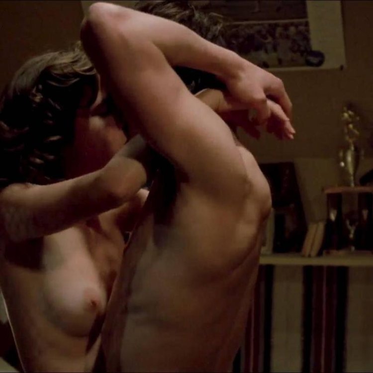 Actress Lia Thompson Naked