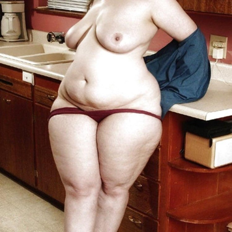 Wide hips Naked women