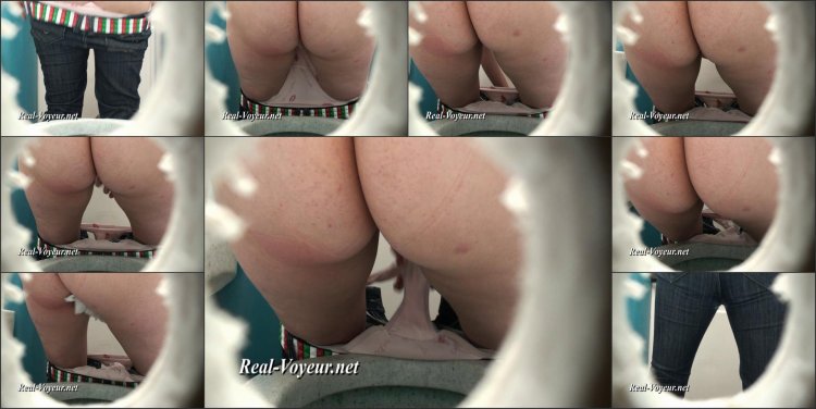 Naked on the beach peeping