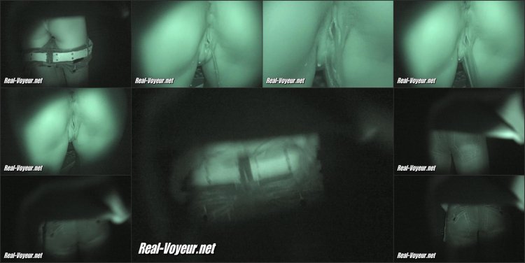 Specified masturbation on the beach