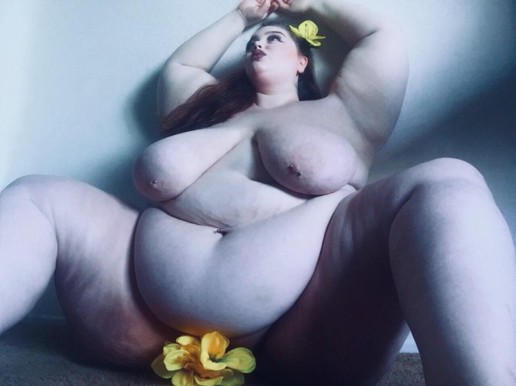 Obese naked women Fidi