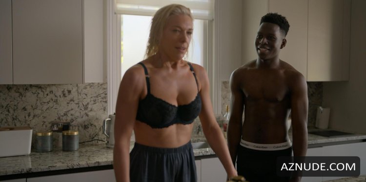 Hannah Waddingem Personal Life