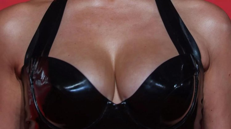 Monica Belluchi Blonde