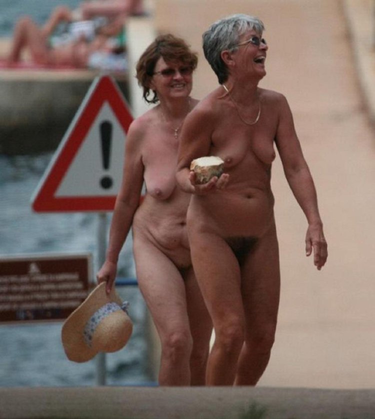 Elderly women without panties