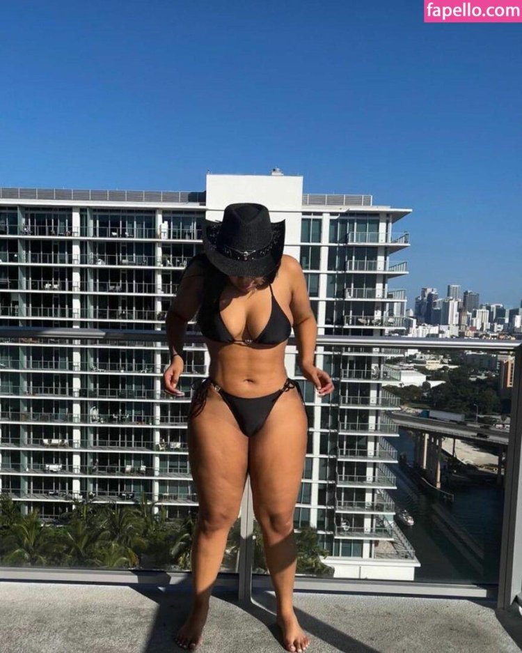 Amber May Giant Tits