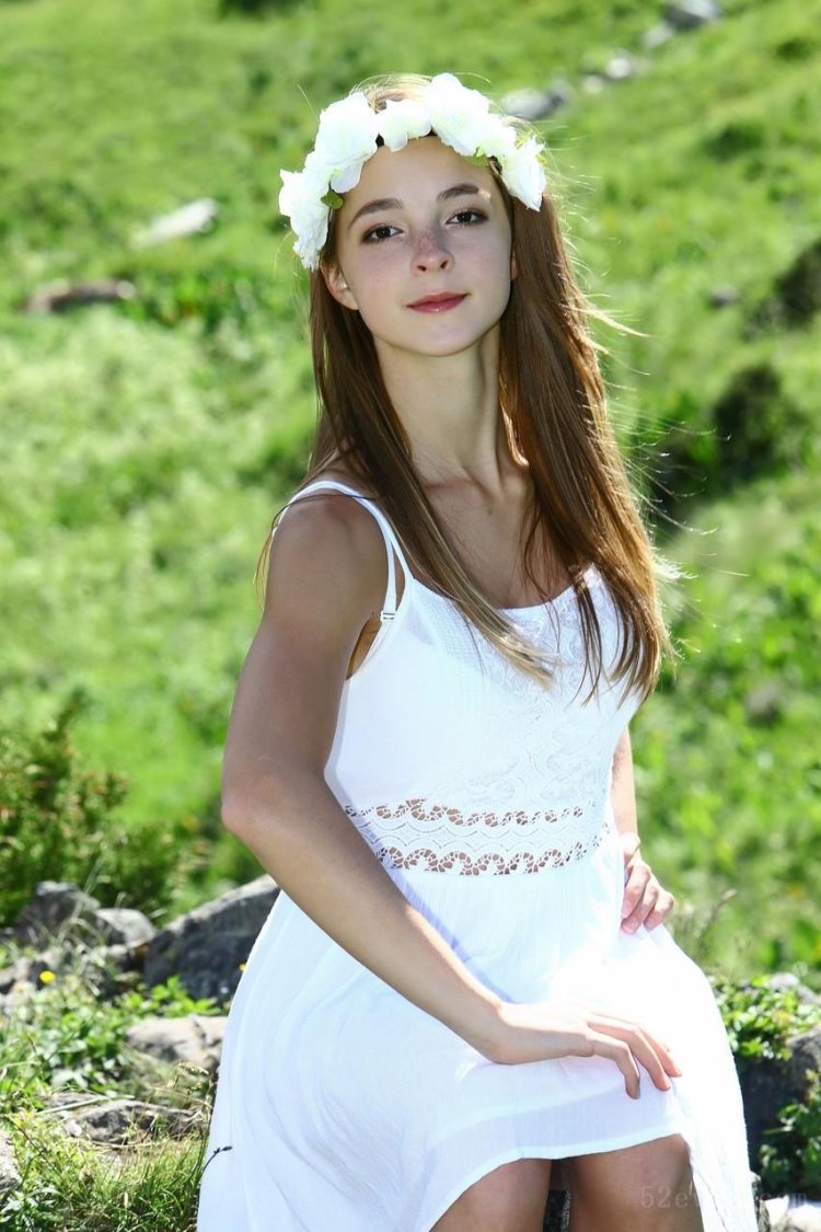 Fashionland Lauren Photosets