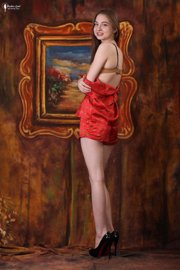 Model Ekaterina Bogdanova Fashion Land