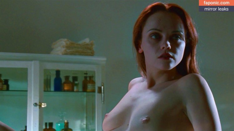 Christina Ricci After Life Naked