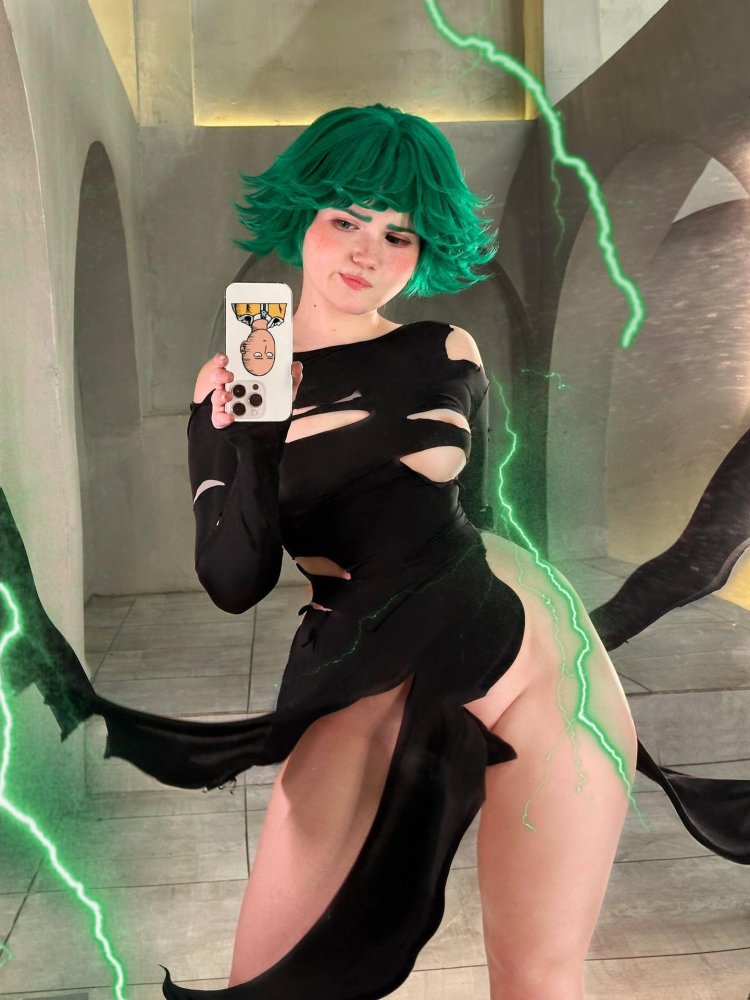 Tatsumaki 18+ cosplay