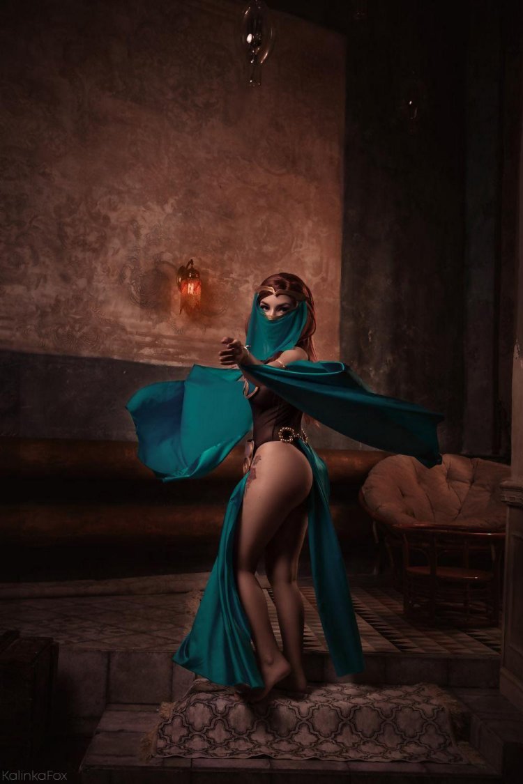 Poisonous ivy dc comics