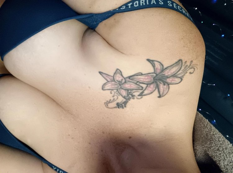 Lily tattoo on a collar for girls