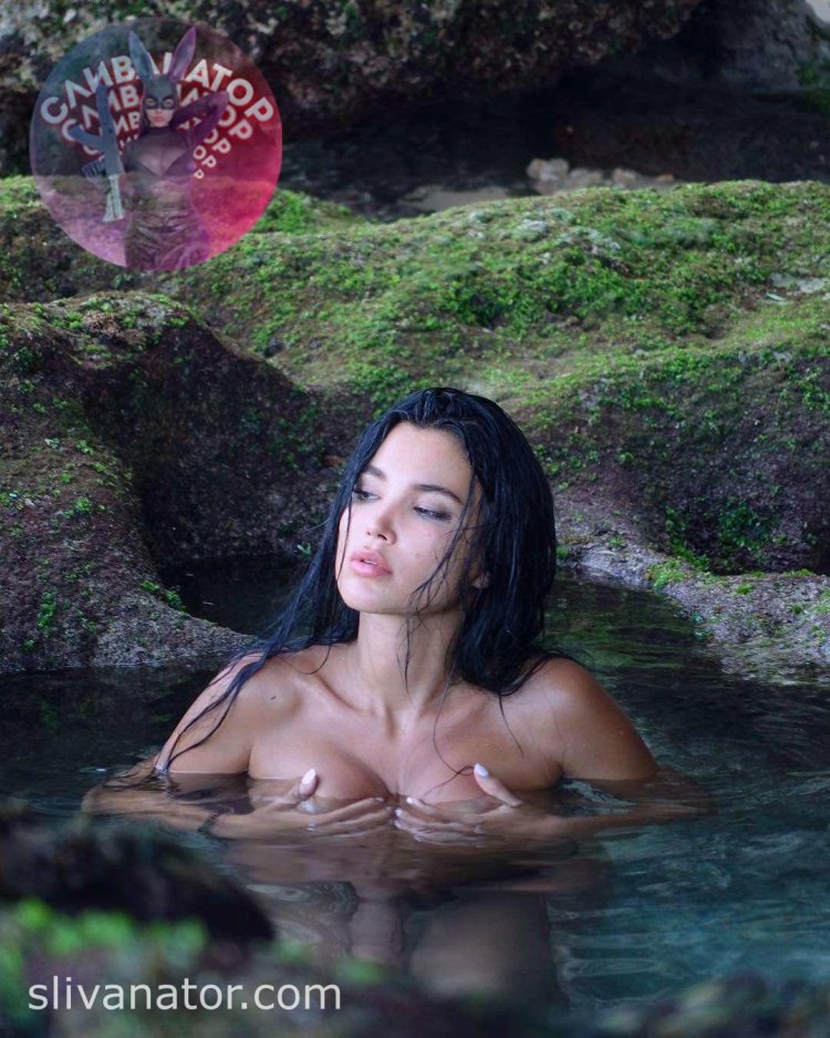 Svetlana Bilyalova Tits