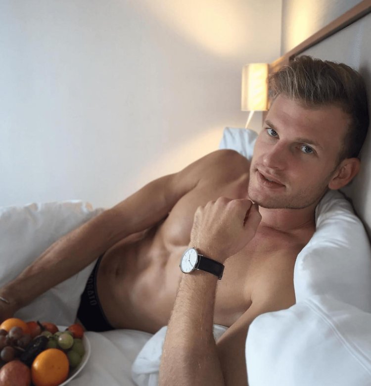 Patrick Moore Bodybuilder