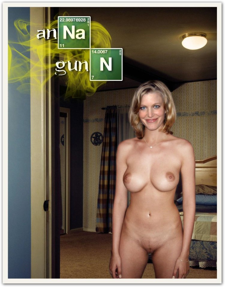 Erotic photo shoot at sea