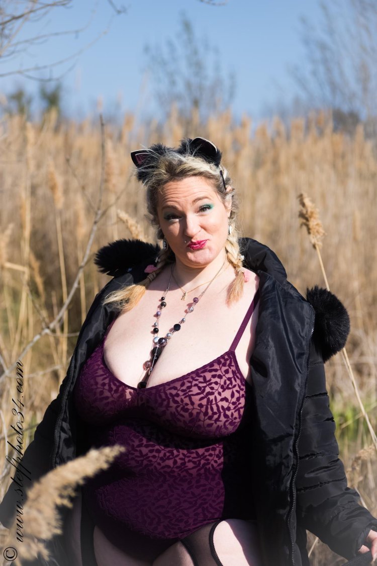 Mandy Majestic Tolstaya 18