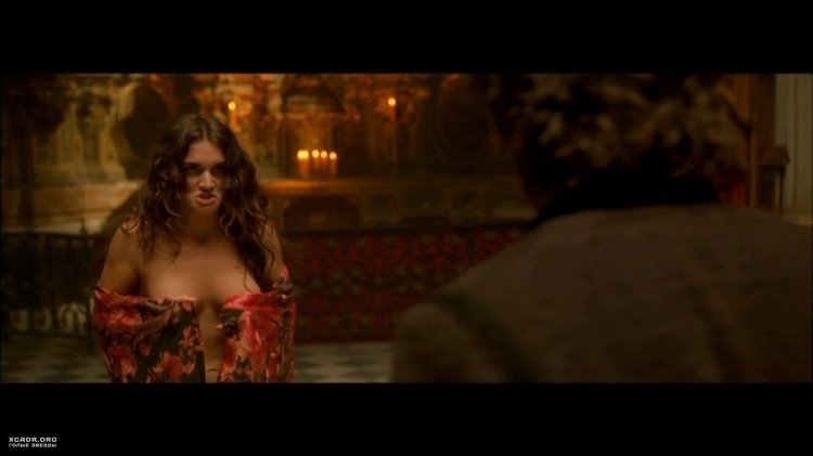 Pass vega naked in the film Carmen