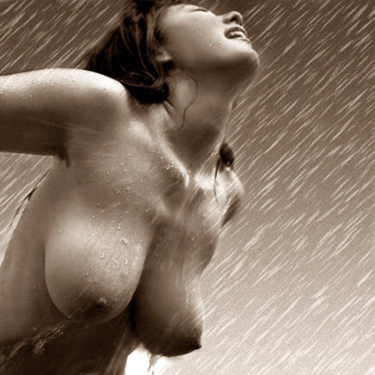 The girl is in rain