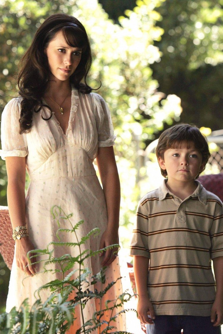 Melinda Gordon Talking with Ghosts