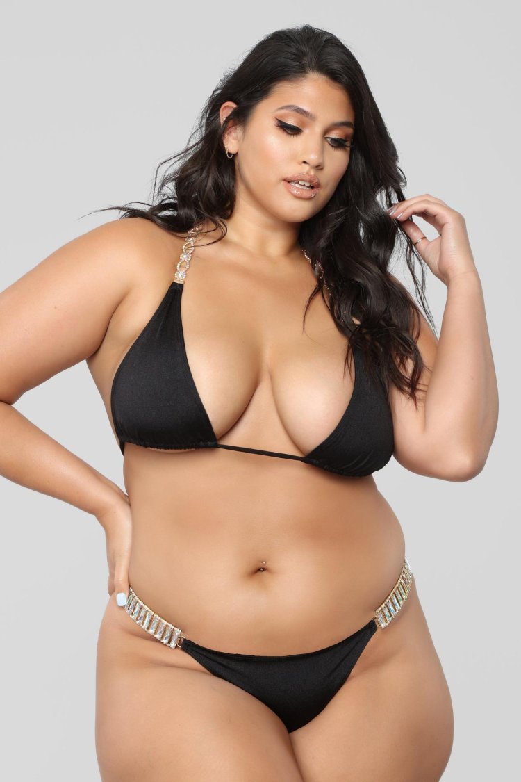 Leticia Thomas Plus Saiz