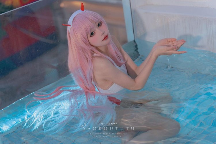 Cosplay Darling Franks