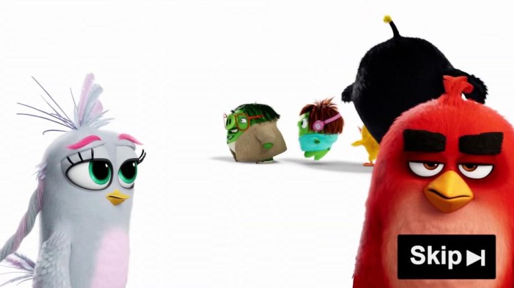 Engry Berdz in the movie Red and Silver