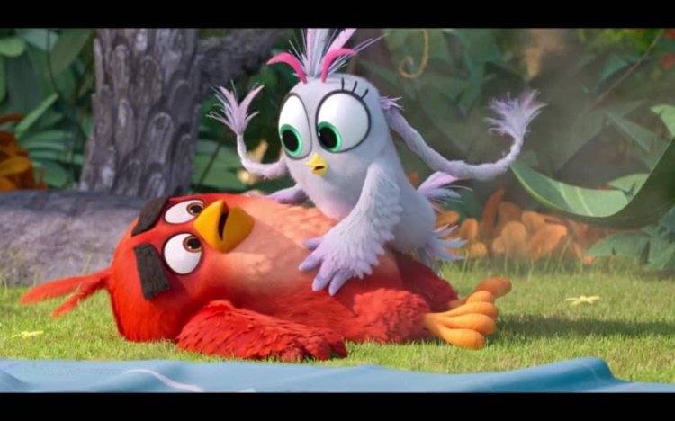 The Angry Birds Movie Courtney and Silver