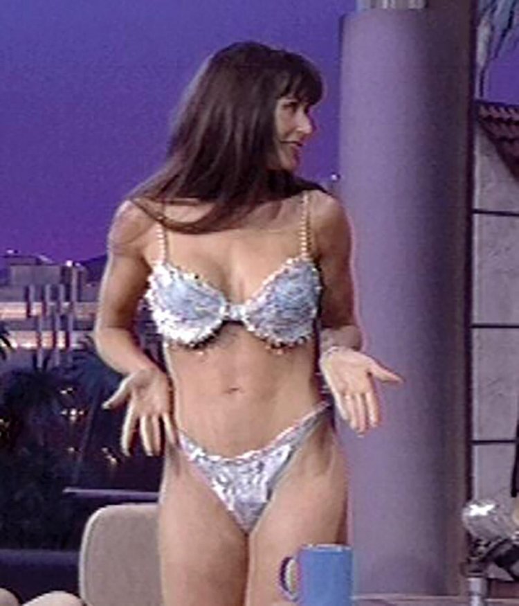 Demi Moore striptease