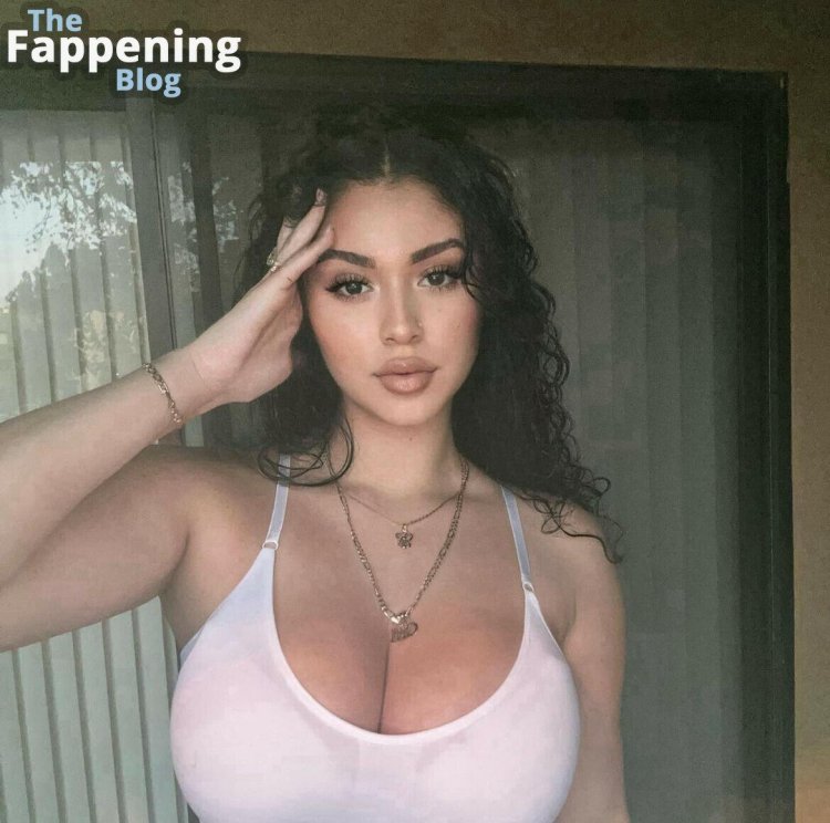 Lush models of women