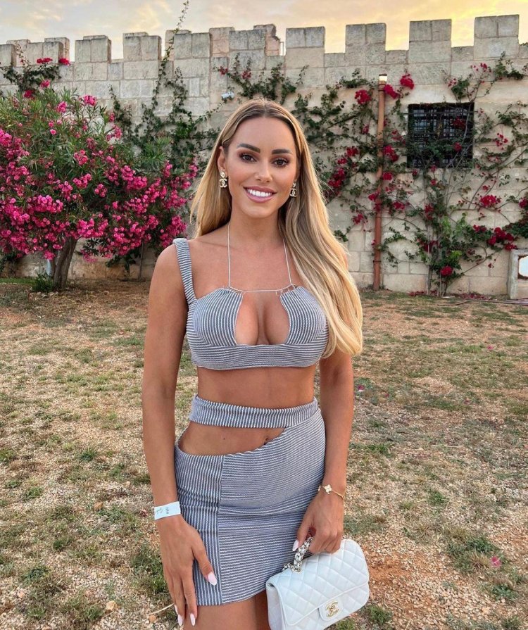 Vanessa Mariposa Mavrin