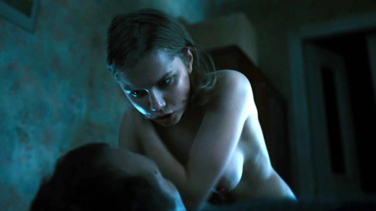 Naked Dasha Melnikova