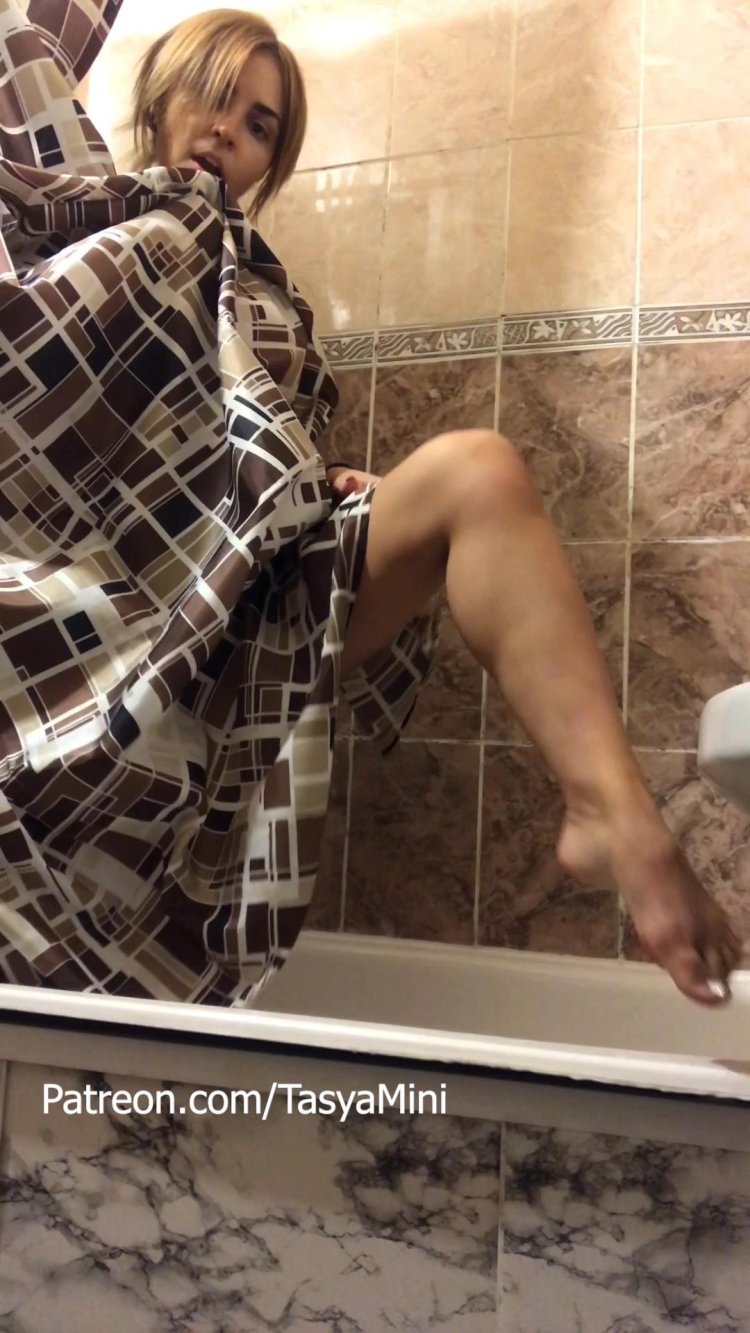 Tasya mini drain with online