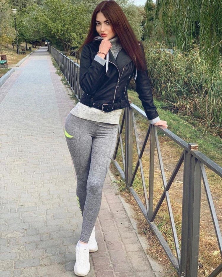 Roxy Kholodova drain