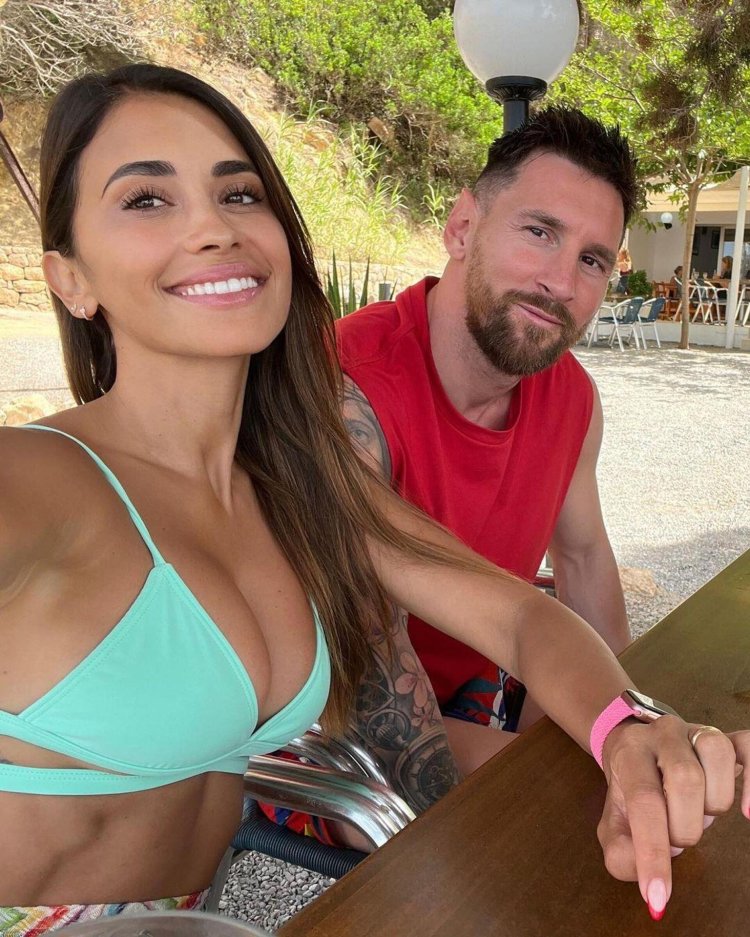 Wife Lionel Messi