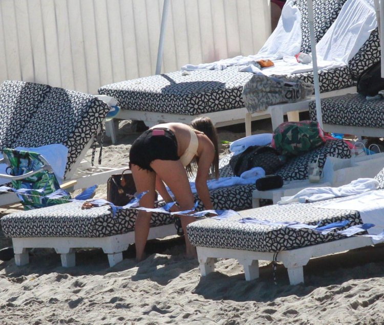 Jennifer Aniston on the beach