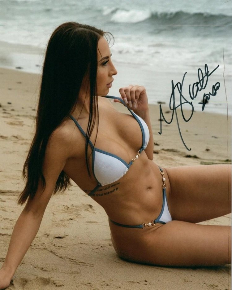 Chelsea Green Restler