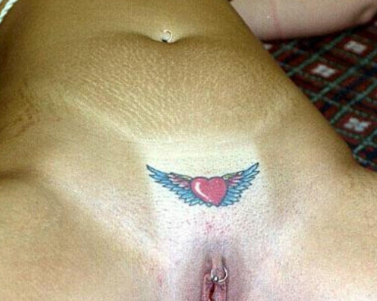 Tattoo heart with wings