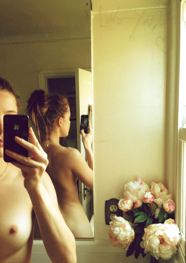 Selfie of beautiful girls nude