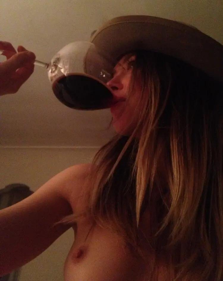 Erotic photo shoot of girls