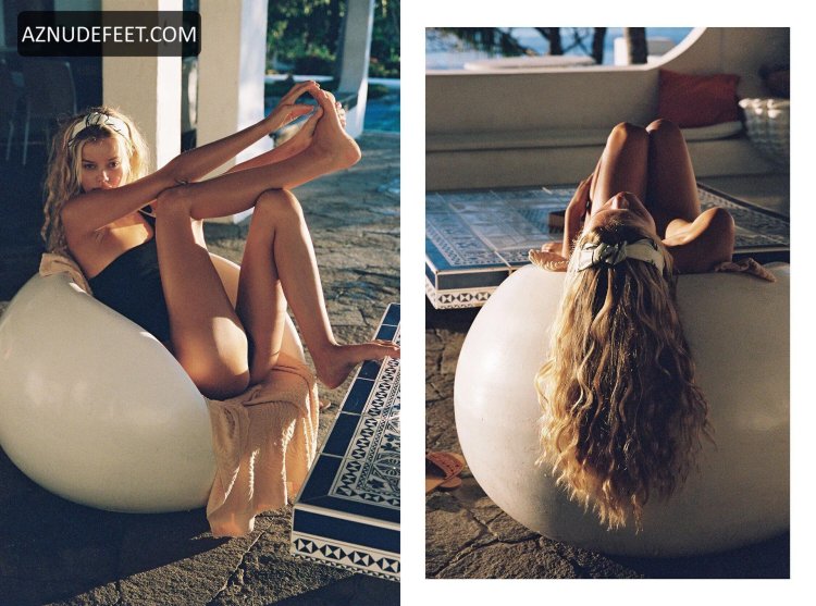 Model Frida Aasen Naked