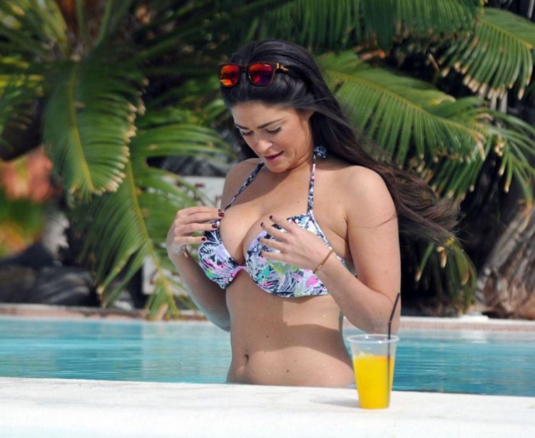 Vicki Pattison in a swimsuit