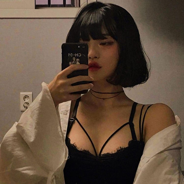 Beautiful Asian girl