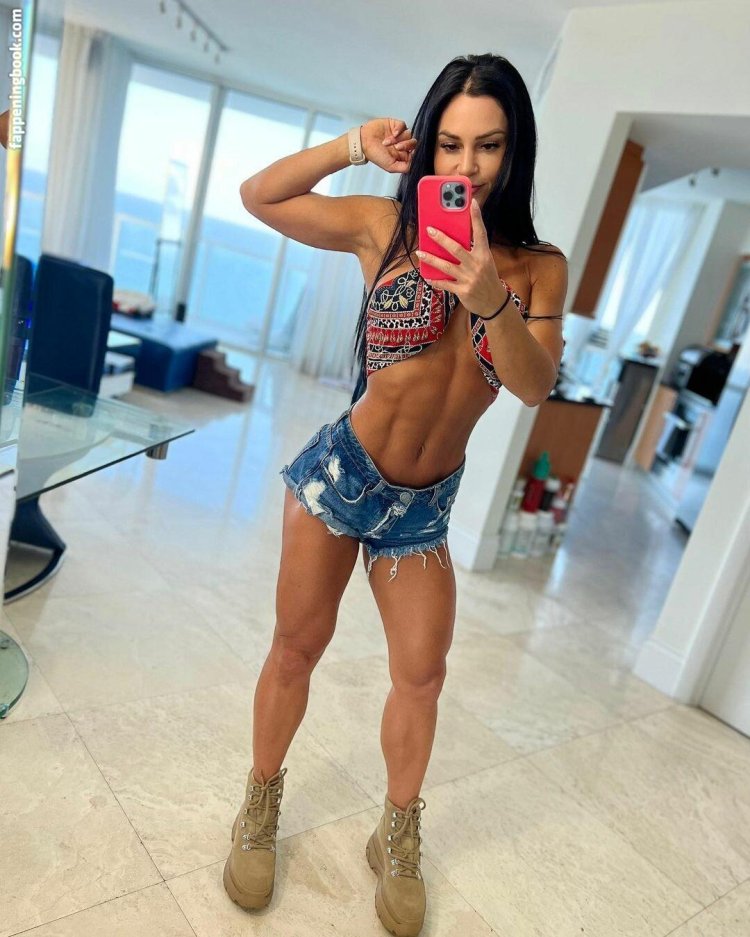 Diana Areas - Fitness Model