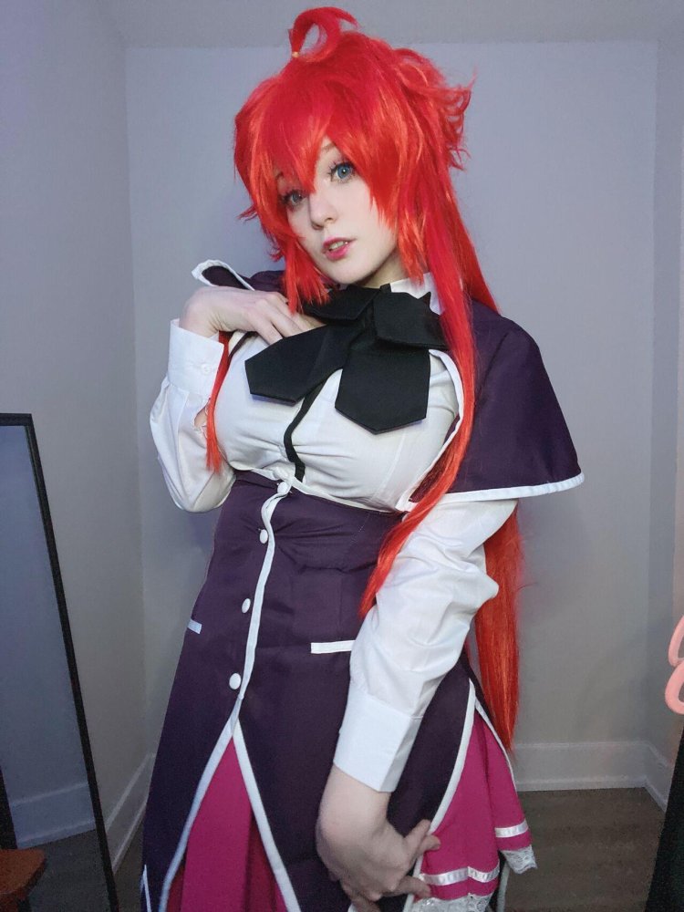 Rias gremory high school dxd