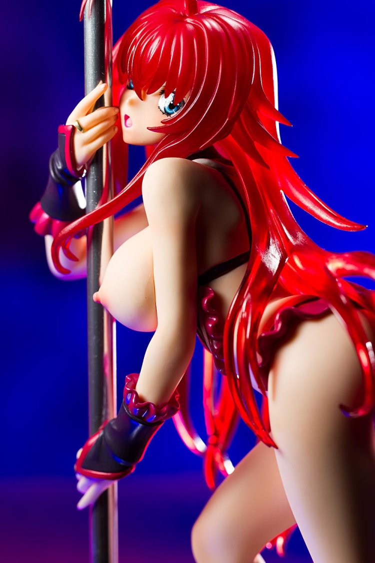 Rias Gremori figurine