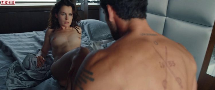Ana de Armas Naked in the film