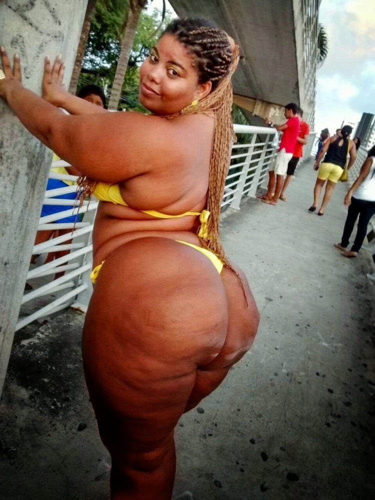 Victoria Abraham Big ASS BBV